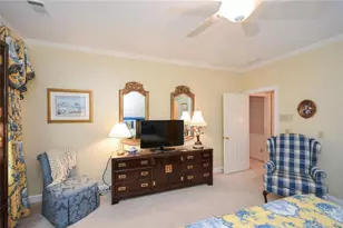 1640 Lazy River Ln, Sandy Springs, GA 30350 - Photo 48