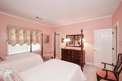 1640 Lazy River Lane, Sandy Springs, GA 30350 - Photo 58