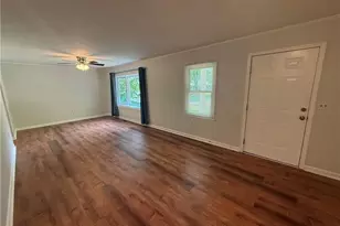 130 Goldust Ave, Clarkesville, GA 30523 - Photo 2