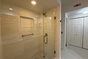 3777 Peachtree Road NE, Brookhaven, GA 30319 - Photo 16