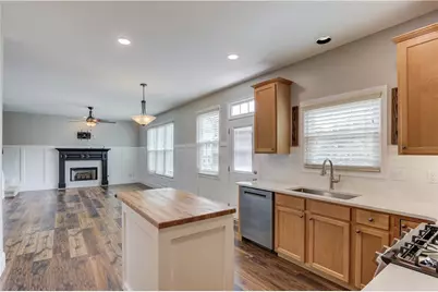 2651 Chandler Grove Court, Buford, GA 30519 - Photo 18