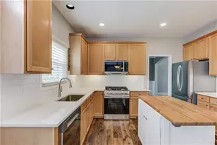 2651 Chandler Grove Ct, Buford, GA 30519 - Photo 12