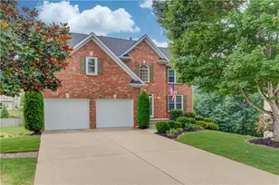 2651 Chandler Grove Ct, Buford, GA 30519 - Photo 2