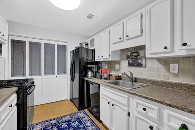 1004 Vicksburg Place, Atlanta, GA 30350 - Photo 2