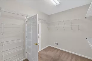 165 Biltmore Dr, Fayetteville, GA 30214 - Photo 24