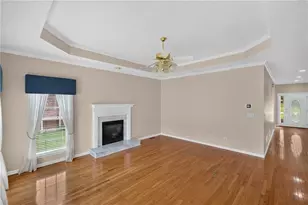165 Biltmore Dr, Fayetteville, GA 30214 - Photo 6