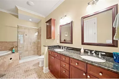 3635 E Paces Circle NE #1114, Atlanta, GA 30326 - Photo 4