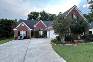 1296 Oakmont Ridge Dr, Lawrenceville, GA 30043 - Photo 2