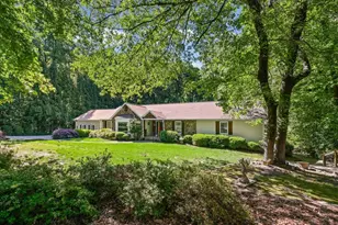 1530 Woodstock Rd, Roswell, GA 30075 - Photo 4