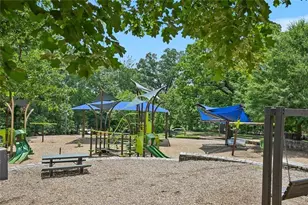 4036 Hazel Nut Lake NE, Atlanta, GA 30342 - Photo 28