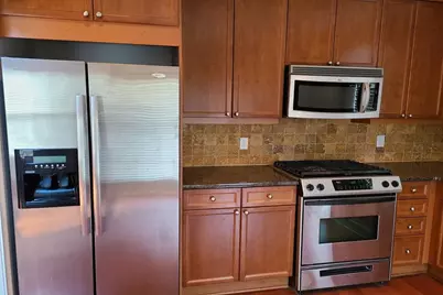 942 Perimeter Walk, Dunwoody, GA 30338 - Photo 4