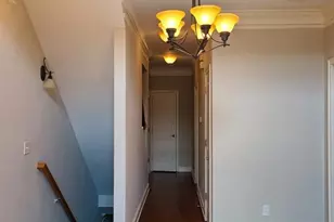 942 Perimeter Walk, Dunwoody, GA 30338 - Photo 2