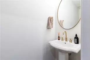 2222 Spink St NW, Atlanta, GA 30318 - Photo 10
