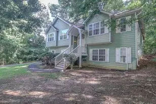 6339 Magnolia Ct, Douglasville, GA 30135 - Photo 2