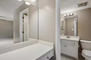 7156 Stonington Dr, Atlanta, GA 30328 - Photo 18