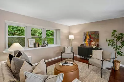 7156 Stonington Drive, Atlanta, GA 30328 - Photo 8