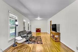 4548 Fountainhead Dr, Stone Mountain, GA 30083 - Photo 4