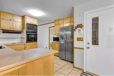 4548 Fountainhead Drive, Stone Mountain, GA 30083 - Photo 10