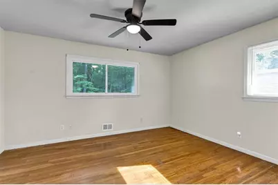 4548 Fountainhead Drive, Stone Mountain, GA 30083 - Photo 18
