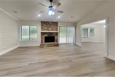 1110 Lake Drive, Roswell, GA 30075 - Photo 2
