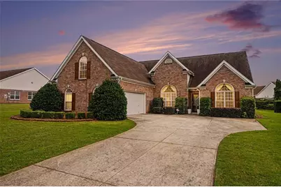 580 Waterstone Drive, Lawrenceville, GA 30046 - Photo 2
