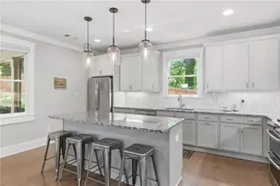 2598 E Tupelo St SE, Atlanta, GA 30317 - Photo 16
