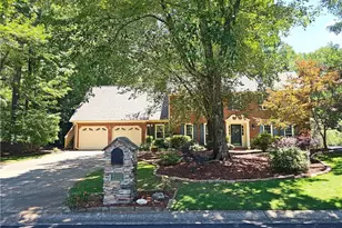 2110 B T Sheppard Dr, Marietta, GA 30062 - Photo 2