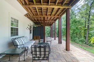 9040 Walnut Cove Ct, Gainesville, GA 30506 - Photo 40