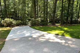 281 Oak Hammock Dr NW, Kennesaw, GA 30152 - Photo 6