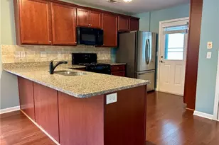457 Cypher Dr, Suwanee, GA 30024 - Photo 8