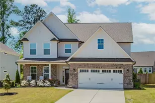 6829 Benjamin Dr, Flowery Branch, GA 30542 - Photo 2