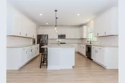 6829 Benjamin Drive, Flowery Branch, GA 30542 - Photo 14