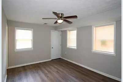 4828 Scotland Drive, Stone Mountain, GA 30088 - Photo 24