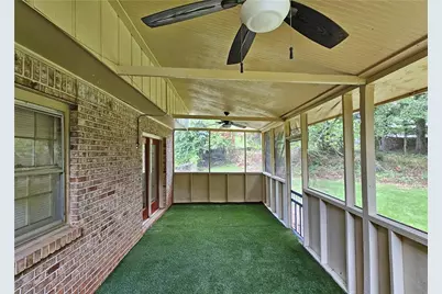 4828 Scotland Drive, Stone Mountain, GA 30088 - Photo 32