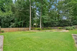 1184 Staples Dr SW, Lilburn, GA 30047 - Photo 46