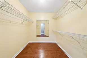 1184 Staples Dr SW, Lilburn, GA 30047 - Photo 24