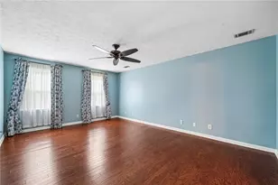 1184 Staples Dr SW, Lilburn, GA 30047 - Photo 20
