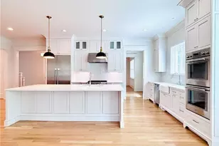 4 East Dr NE, Atlanta, GA 30305 - Photo 14