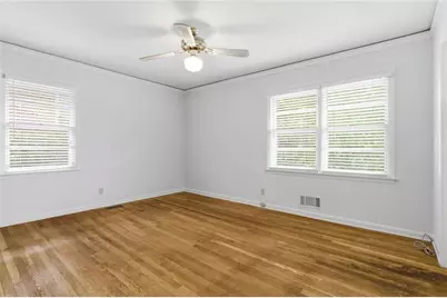 955 Vistavia Circle, Decatur, GA 30033 - Photo 14