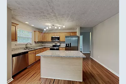 825 Roxfield Court, Buford, GA 30518 - Photo 6