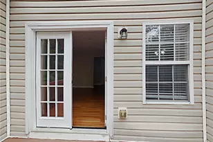 825 Roxfield Ct, Buford, GA 30518 - Photo 6