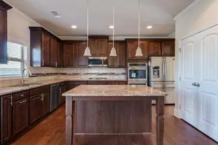 4215 Miramount Overlook, Cumming, GA 30040 - Photo 10