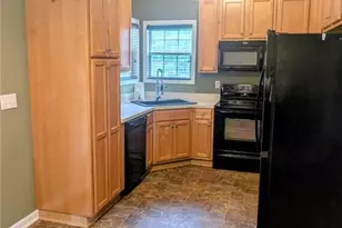 156 Diamond Ct, Carrollton, GA 30116 - Photo 4