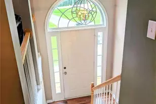 156 Diamond Ct, Carrollton, GA 30116 - Photo 2