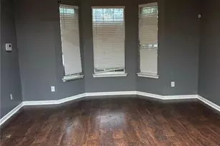 7690 Creekside Ln, Riverdale, GA 30296 - Photo 4