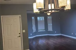 7690 Creekside Ln, Riverdale, GA 30296 - Photo 6
