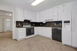145 Deer Ridge Ct, McDonough, GA 30252 - Photo 14