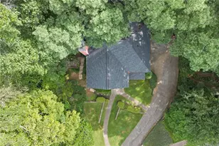 2312 Woodsfield Ct NE, Marietta, GA 30062 - Photo 8