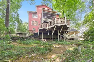 2312 Woodsfield Ct NE, Marietta, GA 30062 - Photo 12