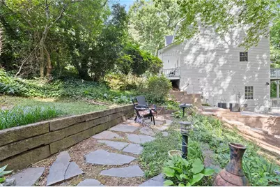 2312 Woodsfield Court NE, Marietta, GA 30062 - Photo 70